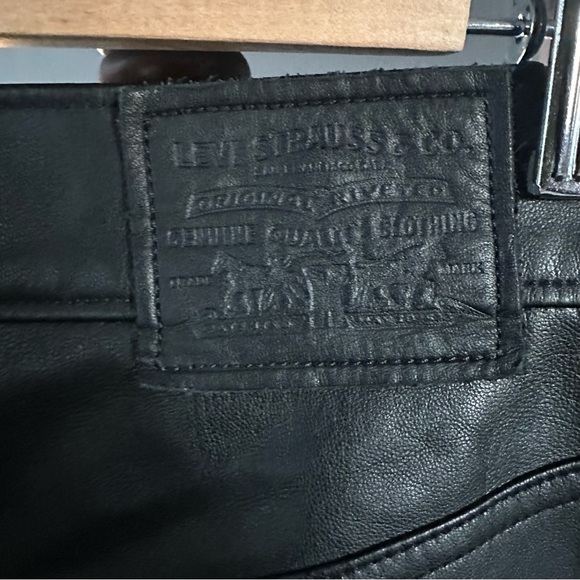 Levi's Jeans Black Ribcage Premium Straight Faux Leather Ankle Pants Size 25 - Picture 7 of 10